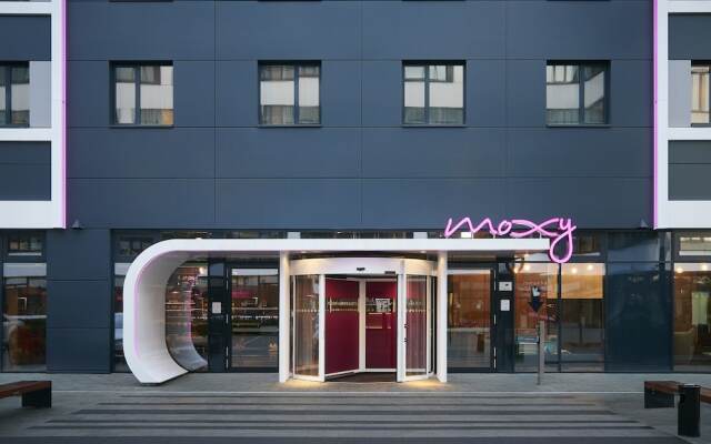 Отель Moxy Munich Messe Ашхайм вид на фасад