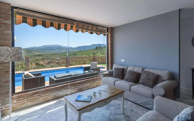 Casa Trigueros Alozaina by Ruralidays