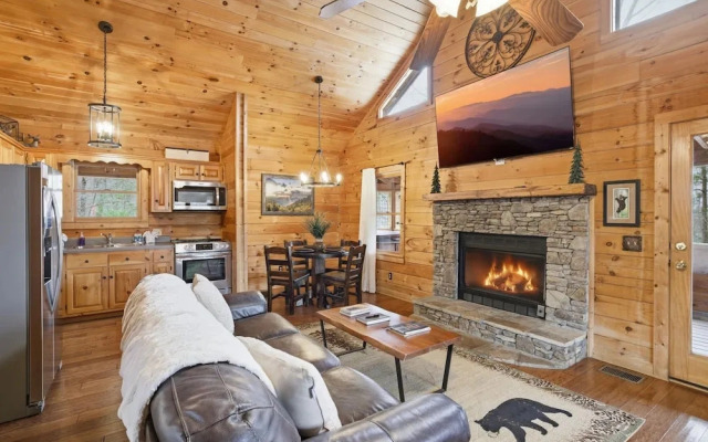 Smoky Grace 1 Bedroom Home