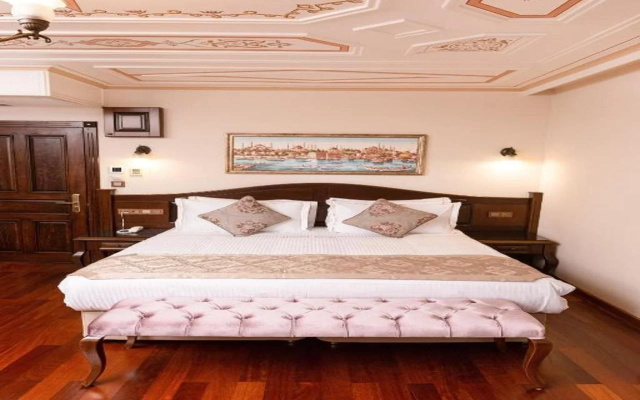 Bender Hotel