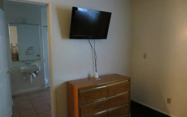 Jet Inn