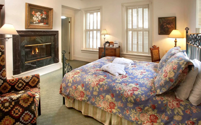 Washington House Inn