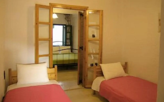 Marianna Hotel Apartments