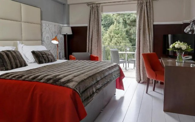 Needham House Hotel