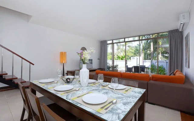 Private 3BR Pool Access Villa Argent 10