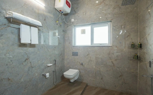 ELIVAAS Fleur De Lis 4 BHK Villa