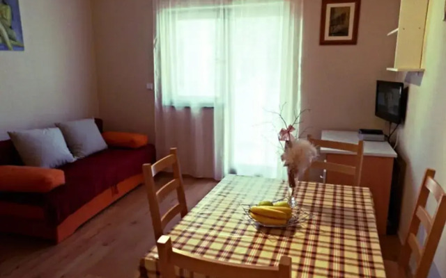 3-person Apartment in Starigrad
