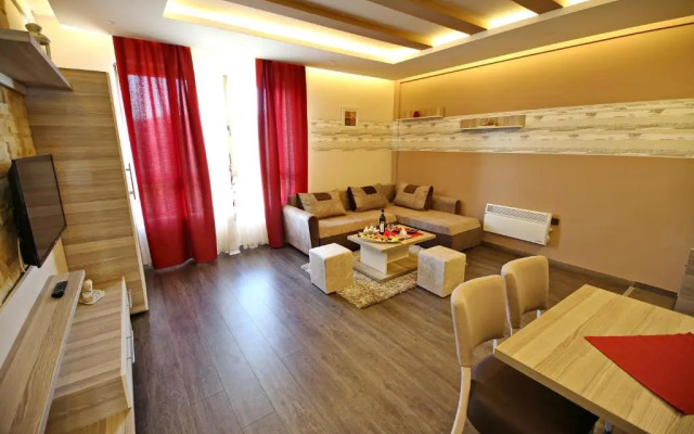 Astoria Lux - K16 Milmari
