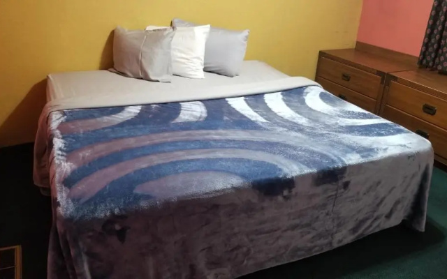 OSU King WI-FI Hotel 101 Booking