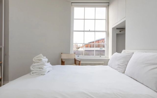 Beautiful and Light 1 Bedroom Flat Near Hackney Central