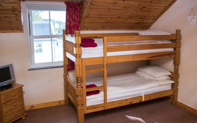 Meelmore Lodge - Hostel