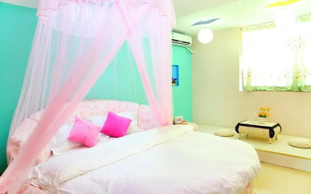 Xiamen Bloom Pinellia Holiday Home