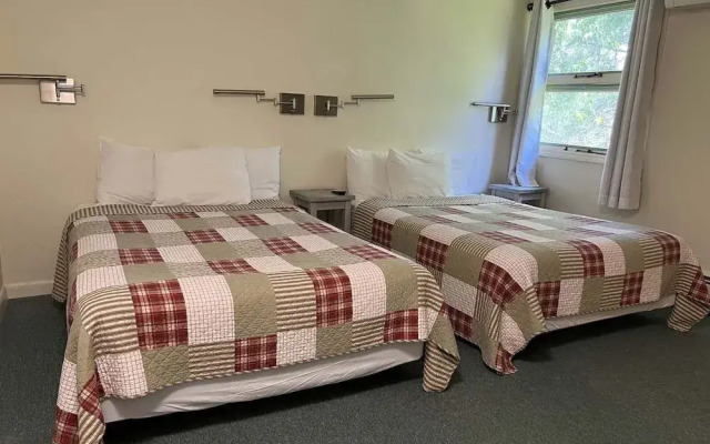 Mountaineer Inn