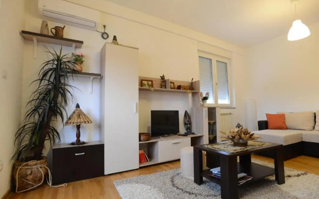 Apartment Lux Lomina