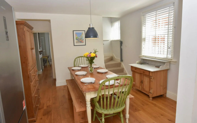 Blackberry Cottage Bembridge Accessible Coastal Holiday Home