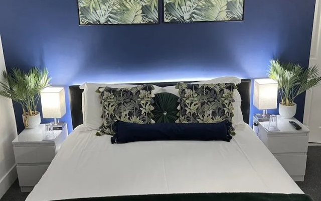 Peacocks Guest House