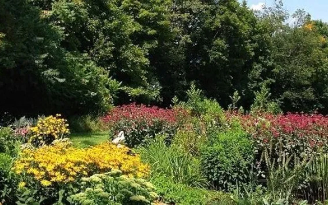 Beaver Pond Farm Inn