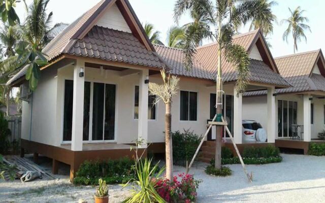 Отель Sai Kaew House вид на фасад