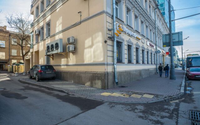 Гостиница Guest Room SAD 2 в Москве отзывы, цены и фото номеров - забронировать гостиницу Guest Room SAD 2 онлайн Москва вид на фасад