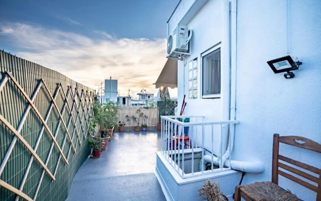 Exarcheia athens studio for 2 pers.