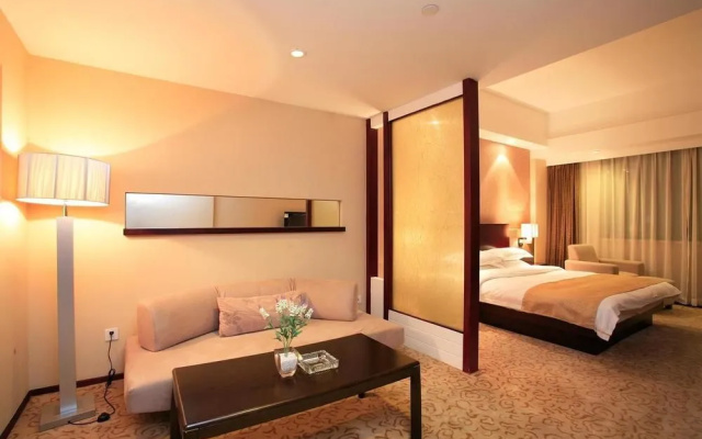 Taizhou Gree Tree Hotel