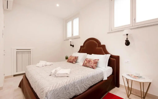 Divo Apartments - Spanish Steps