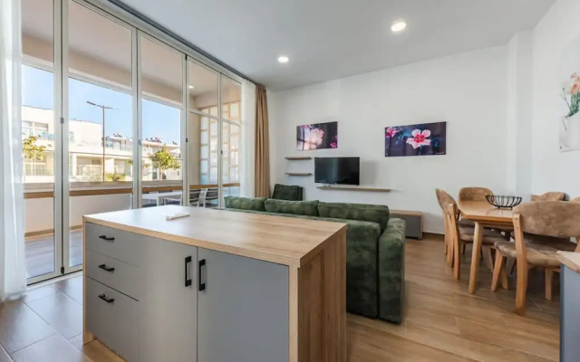 Garden View Apartment - Karafili