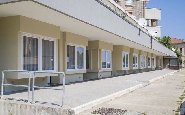 Отель Rivabella Suite Apartments Италия, Римини - отзывы, цены и фото номеров - забронировать отель Rivabella Suite Apartments онлайн вид на фасад