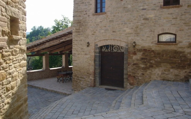 Borgo Storico Cisterna