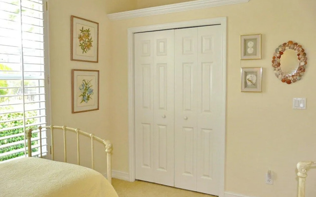 931 Hyacinth Court