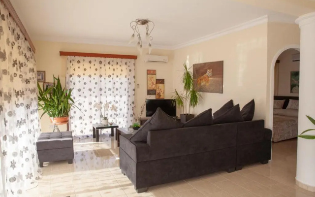 Villa Paradise