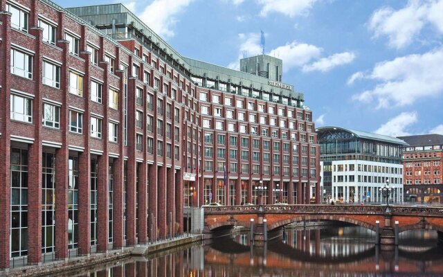 Steigenberger Hotel Hamburg Гамбург вид на фасад
