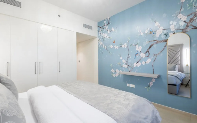 SuperHost - Downtown Delight 2BR Apt Opposite Burj Khalifa