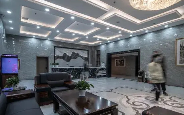 Hulega Hotel (Yining Kazanqi Street Branch)