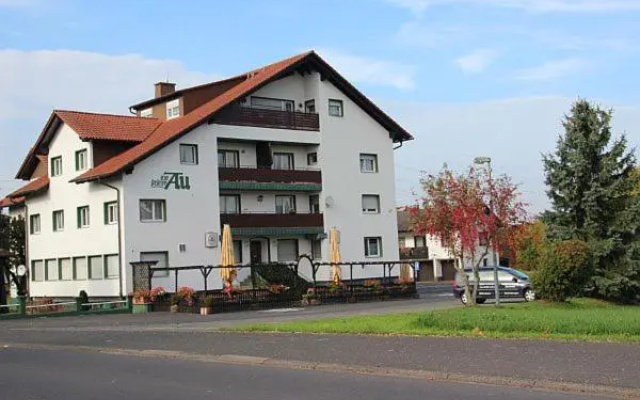 Grune Au Hotel