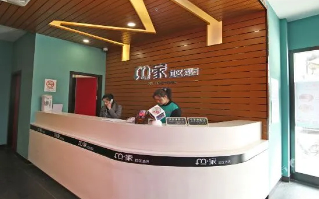 My Home Hotel (Shanghai Jinshajiang)
