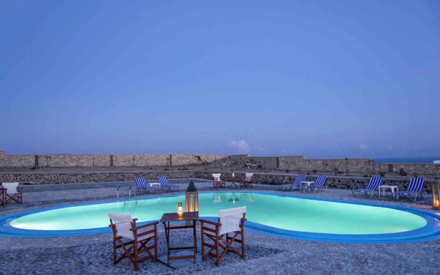 Zeus Residence