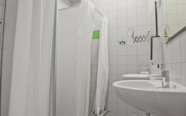 LOL Boutique Hostel City Center
