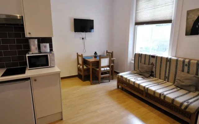 Kempsford House Apartments