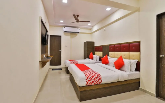 Oyo 23615 Sparsh Inn