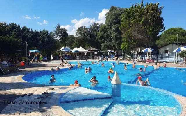 Campsitechalet in Viareggio Near sea Incl Airco