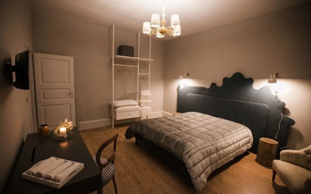 Assteas Bed & Breakfast