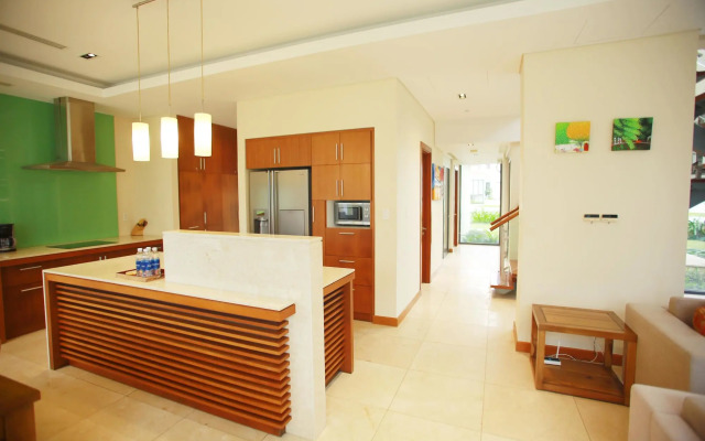 S - Ocean Luxury Villas Danang