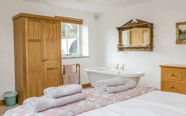 Shundraw Cottage