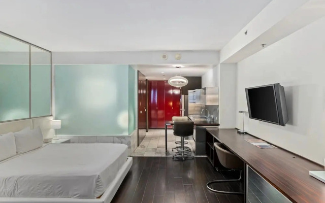 Stunning Views Palms Studio 27303