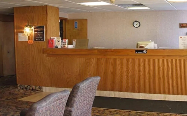 Red Carpet Inn And Suites Scranton