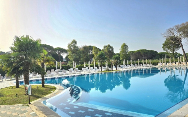 Lalzit Bay Dream Villa