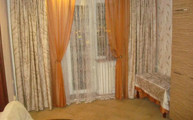 Apartment on Privokzalnaya 2/1