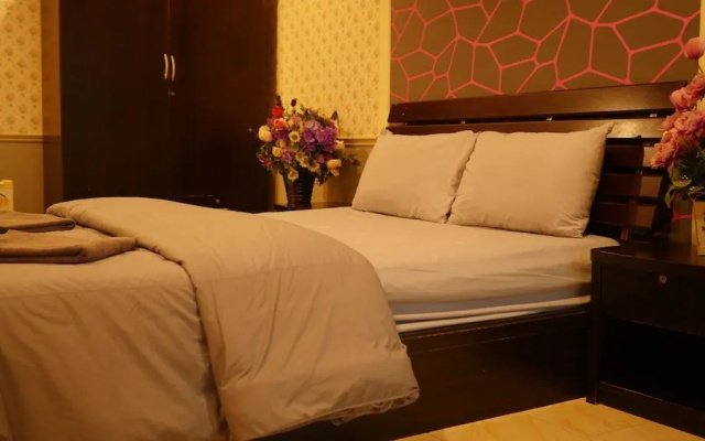 Venezia Resort and Hotel