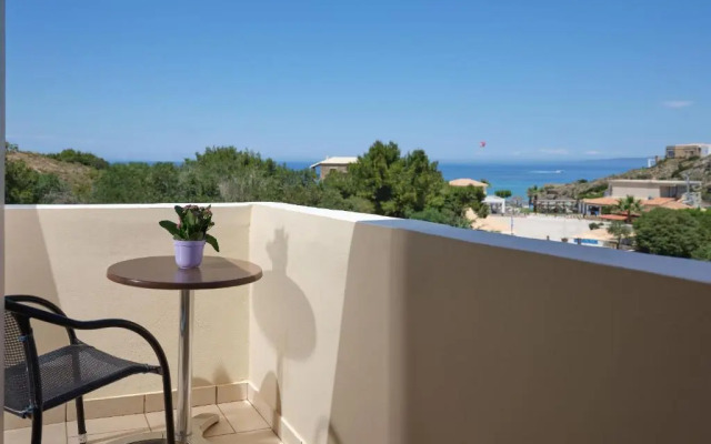Plaka Sungrace Studios & Apartments